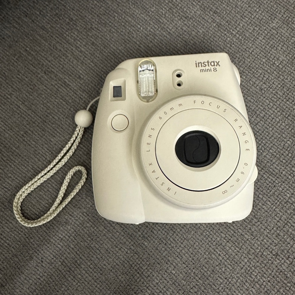 Fujifilm Instax Mini 8 White Camera